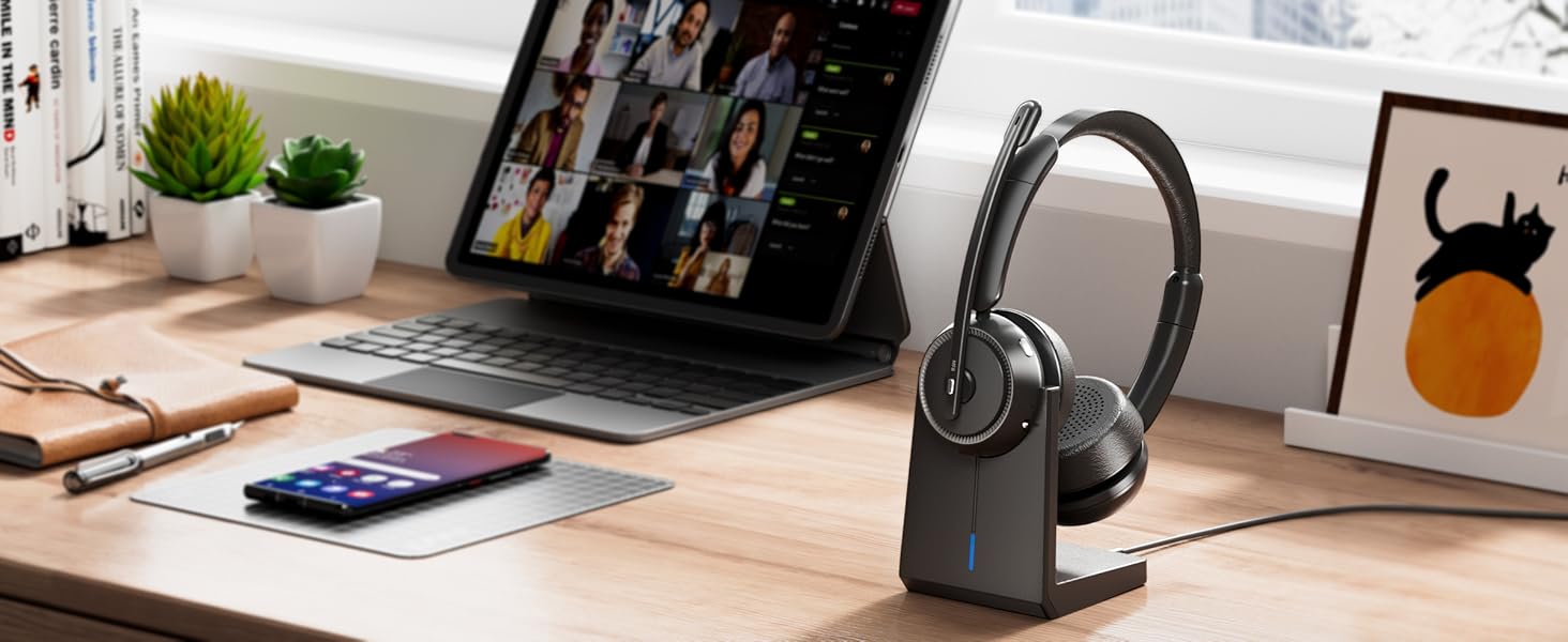 M112 wireless headset with mic for work